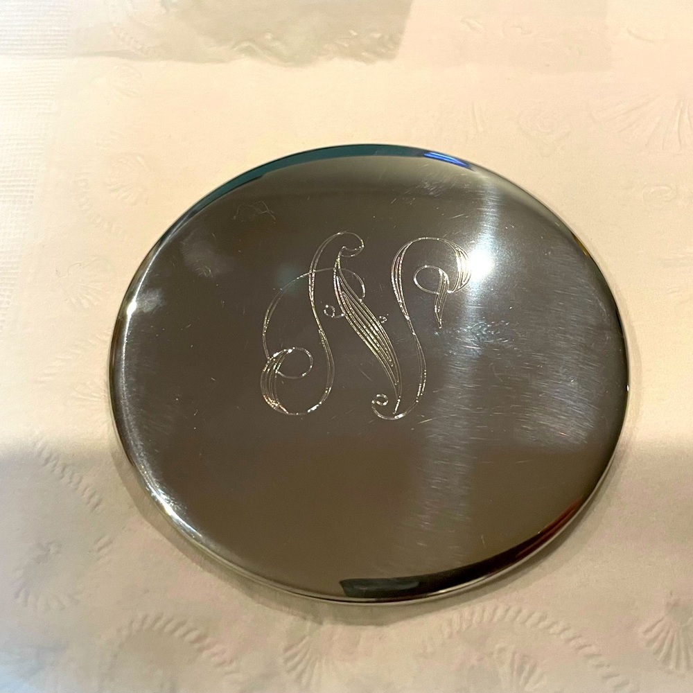 Inscribed Compact Mirror - Picture 2 of 5